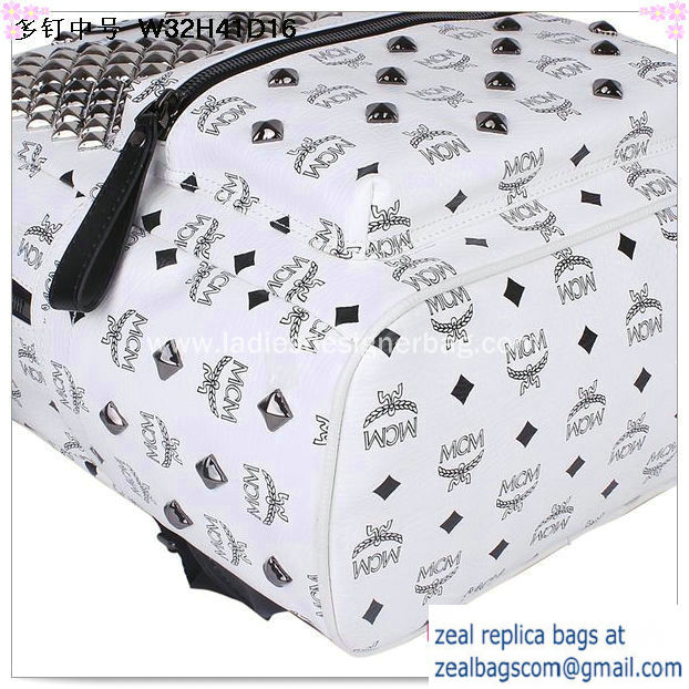 High Quality Replica MCM Medium Stark Front Studs Backpack MC4238 White - Click Image to Close